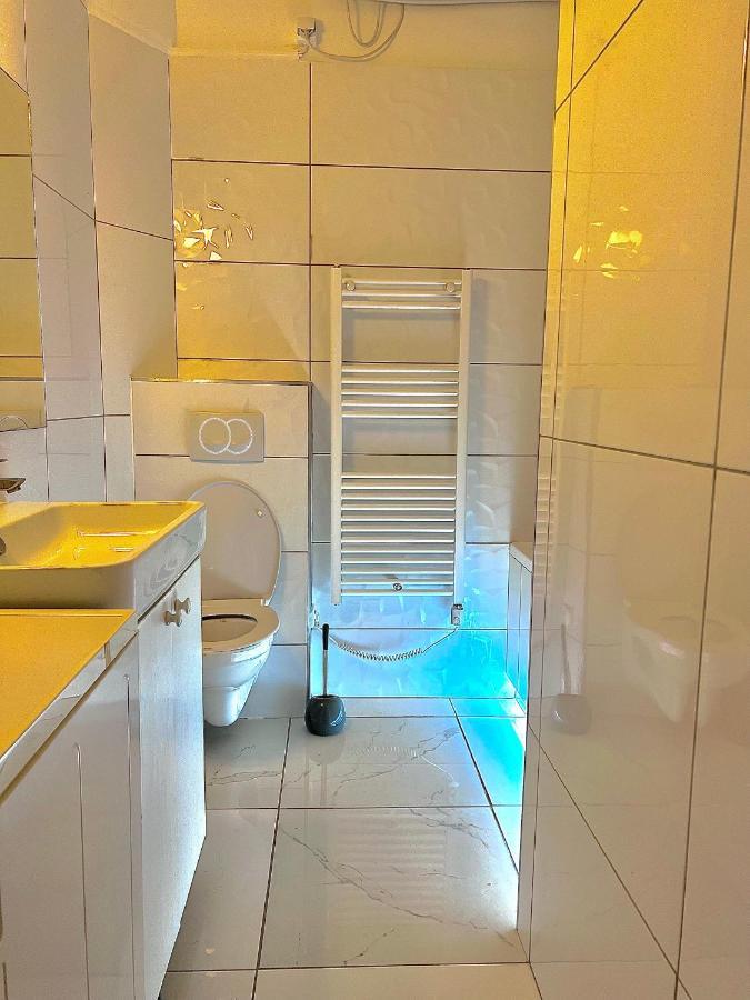 L8 Guesthouse Budapest Bagian luar foto