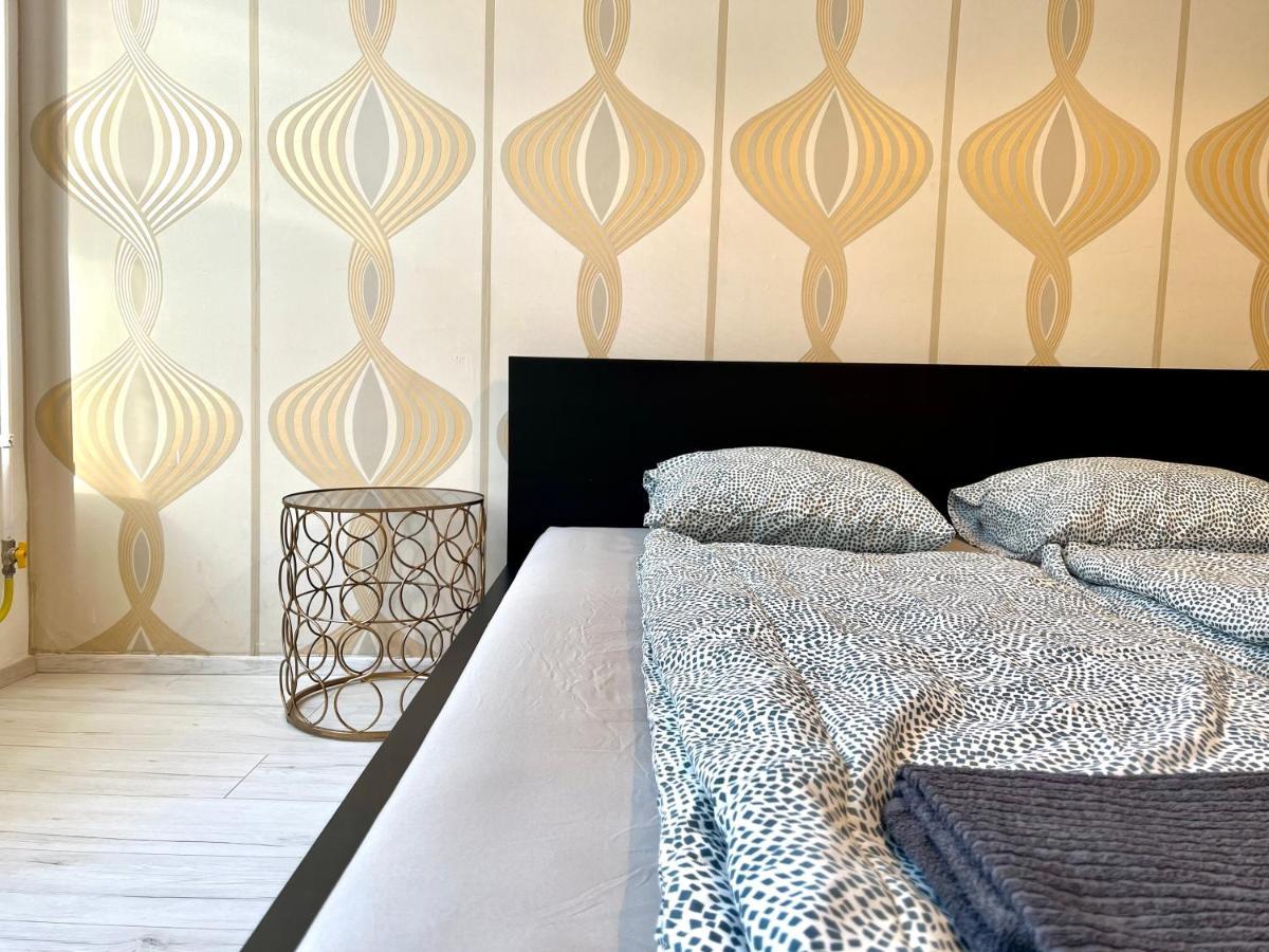 L8 Guesthouse Budapest Bagian luar foto