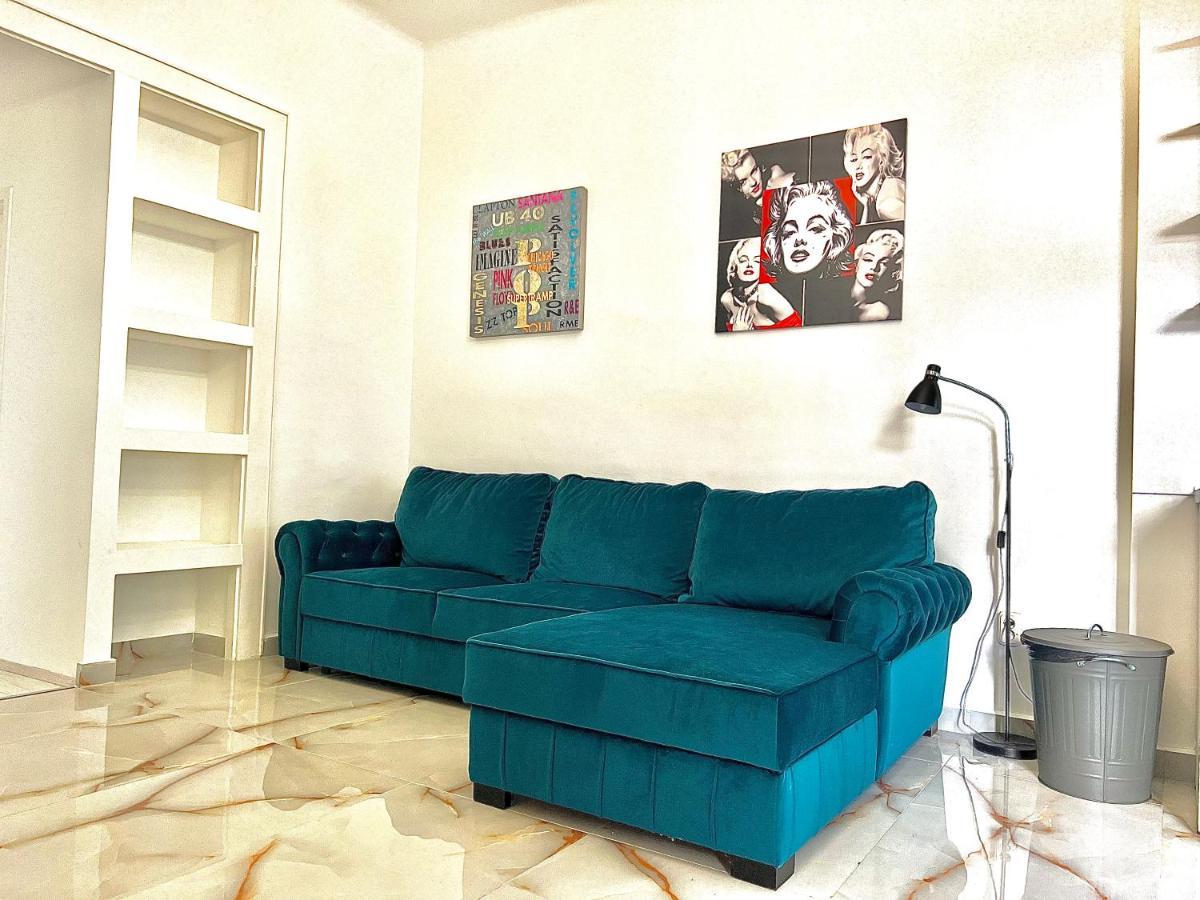 L8 Guesthouse Budapest Bagian luar foto