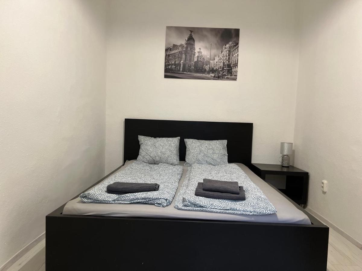 L8 Guesthouse Budapest Bagian luar foto